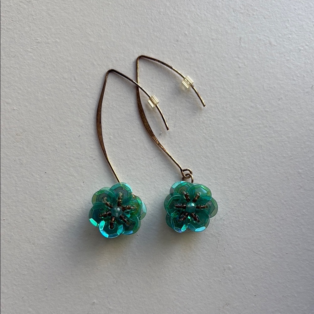 Elegant Floral Drop Earrings